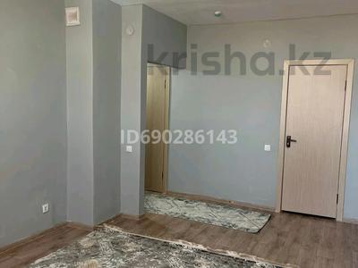 1-комнатная квартира, 41 м², 3/12 этаж помесячно, 9 микр 26/2 — Напротив Муз Сарай за 90 000 〒 в Туркестане