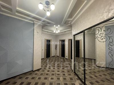 3-комнатная квартира, 120 м², 3/4 этаж помесячно, Санкибай батыра — Акбобек за 300 000 〒 в Актобе
