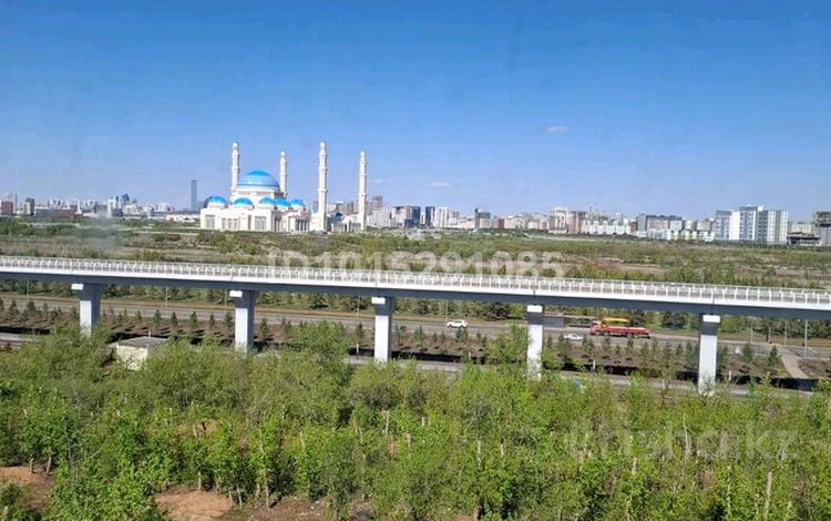 2-комнатная квартира · 56 м² · 7/7 этаж, Кабанбай батыра 75а за 20 млн ₸ в Астане, Есильский р-н — фото 2