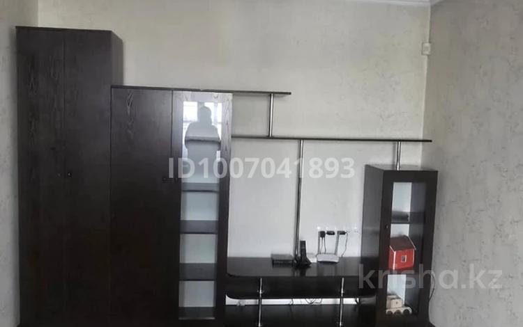 2-бөлмелі пәтер · 58 м² · 2/2 қабат, 3 микр 16, бағасы: 23 млн ₸ в Есик — фото 2