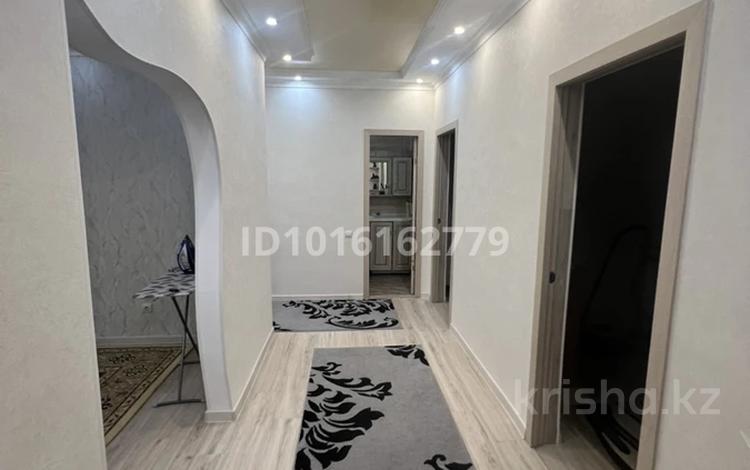 3-бөлмелі пәтер · 87 м² · 5/9 қабат, Болашақ ш/а. 129К, бағасы: 270 000 ₸ в Актобе, мкр Болашак — фото 2
