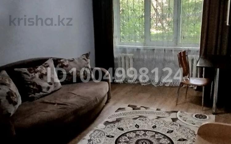 2-комнатная квартира · 42.7 м² · 1/4 этаж, мкр №6 24 за 260 000 ₸ в Алматы, Ауэзовский р-н — фото 10
