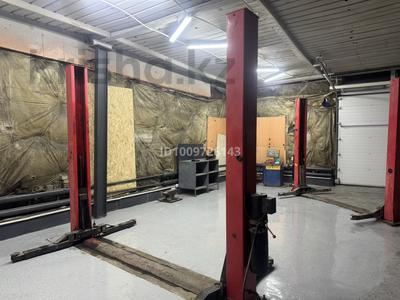 Азс, автосервисы и автомойки · 150 м² за 300 000 〒 в Караганде, Алихана Бокейханова р-н