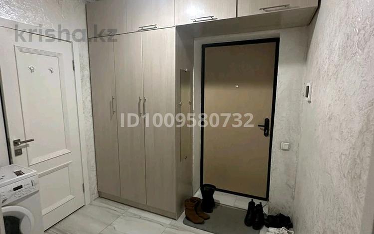 1-бөлмелі пәтер · 45 м² · 4/10 қабат, мкр Шугыла, бағасы: 28 млн ₸ в Алматы, Наурызбайский р-н — фото 2