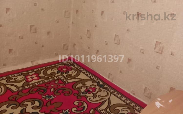 3-комнатная квартира · 49 м² · 5/5 этаж, Старый город, Шернияза 27 за 130 000 ₸ в Актобе — фото 2