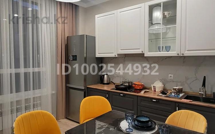 1-бөлмелі пәтер · 42 м² · 6/9 қабат, Абикен Бектуров 19, бағасы: 18 000 ₸ в Астане, Нура р-н — фото 2