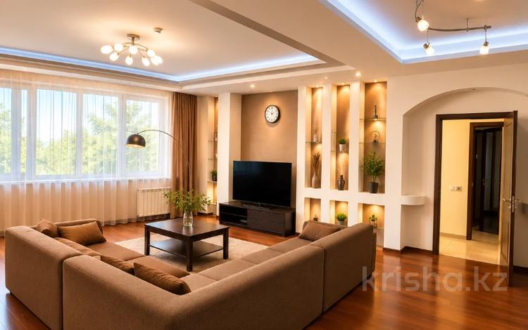 3-бөлмелі пәтер · 107 м² · 11/15 қабат, Аль-Фараби 7, бағасы: 92 млн ₸ в Алматы, Медеуский р-н — фото 2
