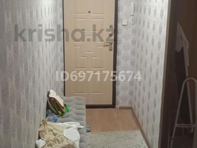 3-бөлмелі пәтер, 60 м², 4/5 қабат, Жибек жолы 32 — Жибек жолы Рыскулова, бағасы: 23.8 млн 〒 в Шымкенте