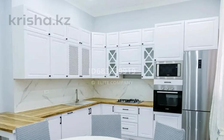 2-комнатная квартира · 71 м² · 1/11 этаж, 16-й мкр 44 — 100метровотТРКАктау за 23.5 млн 〒 — фото 14