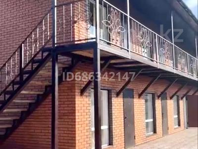 Аренда домов или дач посуточно в Акмолинской обл.: Дом · 1 комната · 30 м², Мерей 4 за 20 000 〒 Дом · 1 комната · 30 м², Мерей 4 за 20 000 〒 в Бурабае