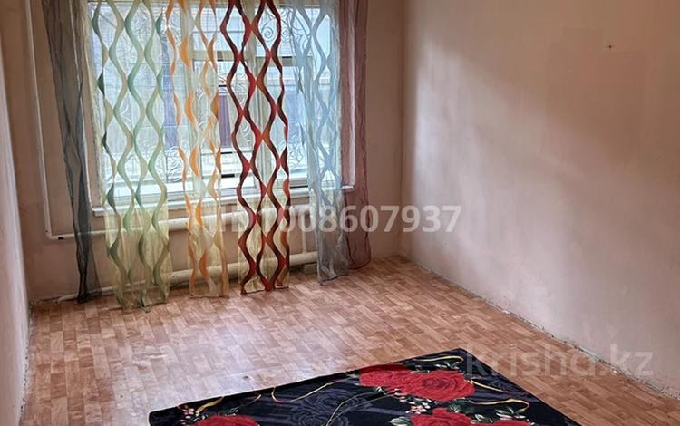 1-комнатная квартира · 18 м² · 1/5 этаж, Братьев Жубановых 257/1 — улица Братьев Жубановых за 3.3 млн ₸ в Актобе — фото 2