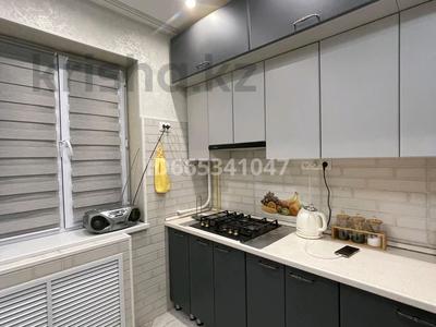 Продажа квартир в Мангистауской обл.: 3-комнатная квартира · 72.4 м² · 1/6 этаж, 32В мкр 2 за 21.7 млн 〒 3-комнатная квартира · 72.4 м² · 1/6 этаж, 32В мкр 2 за 21.7 млн 〒 в Актау