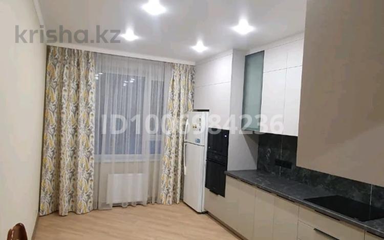 2-комнатная квартира · 64 м² · 1/5 этаж, Акадeмическая 9/10 — Копер за 29 млн ₸ в Караганде, Казыбек би р-н — фото 2