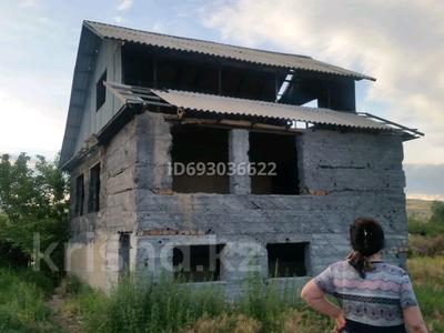 Жеке үй · 5 бөлме · 49 м² · 12 жүзд., Весенняя, бағасы: 6 млн ₸ в Талдыкоргане
