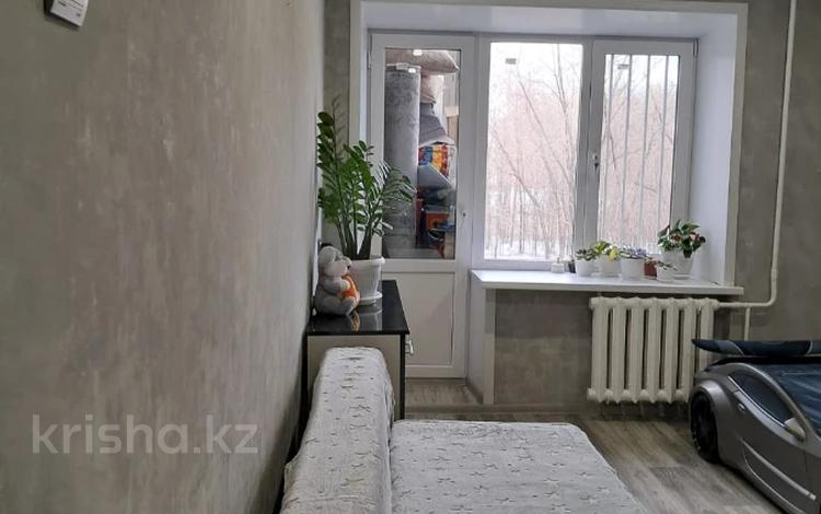 1-комнатная квартира · 30 м² · 8/9 этаж, виноградова 6 за 13.9 млн ₸ в Усть-Каменогорске — фото 2