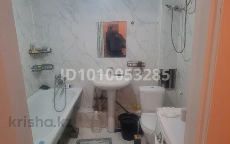 1-бөлмелі пәтер · 30 м² · 1/5 қабат, Улы дала 52, бағасы: 12 млн ₸ в Косшы — фото 3