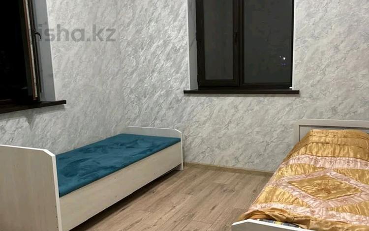 2-комнатная квартира · 50 м² · 3/3 этаж, Прживалского — Крытый рынок,кремлёвская,Аскарова,Калдаякова за 140 000 ₸ в Шымкенте — фото 2