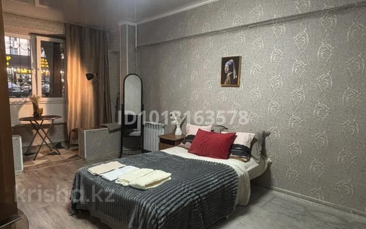 1-комнатная квартира · 40 м² · 1/5 этаж, Токтабаева 7 — Жандосова за 10 000 ₸ в Алматы, Ауэзовский р-н — фото 2