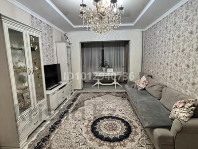 3-бөлмелі пәтер · 72 м² · 1/5 қабат, 3-й микрорайон, 3-й микрорайон 18 — Болашақ баня Лаваш центр базарчик Жана шахар, бағасы: 40 млн ₸ в Шымкенте, Туран р-н