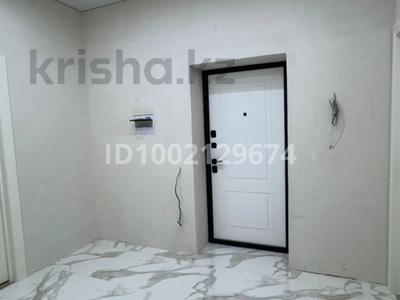 Пәтерлер в Западно-Казахстанской обл.: 2-бөлмелі пәтер · 79 м² · 3/4 қабат, Тұяқберді Шәмелов 84а, бағасы: ~ 32.8 млн 〒 2-бөлмелі пәтер · 79 м² · 3/4 қабат, Тұяқберді Шәмелов 84а, бағасы: ~ 32.8 млн 〒 в Уральске