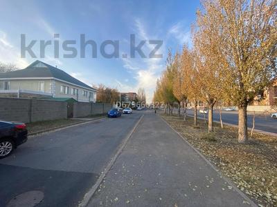 Жеке үй · 8 бөлме · 280 м² · 15 сот., Жумабаева — проспект Бауыржана Момышулы, бағасы: 250 млн 〒 в Астане, Алматы р-н