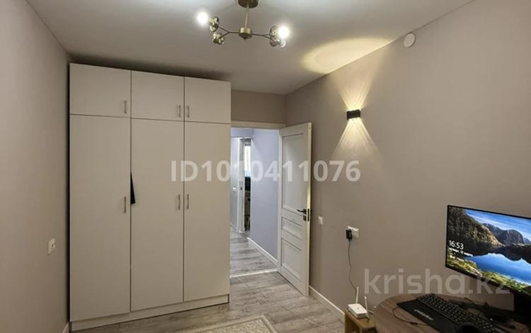 2-бөлмелі пәтер · 50 м² · 5/5 қабат, 15-шағынаудан 2 — 24 школа, мечеть Әл-Біләл, бағасы: 19.5 млн ₸ в Шымкенте, Аль-Фарабийский р-н — фото 2