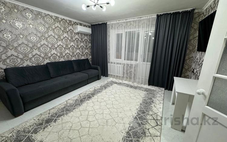 2-комнатная квартира, 51.7 м², 6/9 этаж, Ауэзова 49\6