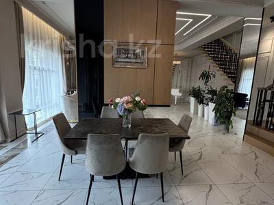 7-комнатная квартира · 600 м² · 6/7 этаж, мкр Горный Гигант, Жамакаева 254/2 — Аль Фараби за 3 млн ₸ в Алматы, Медеуский р-н