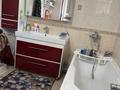 Отдельный дом · 5 комнат · 247.4 м² · 8 сот., Киевская за 145 млн ₸ в Усть-Каменогорске — фото 36
