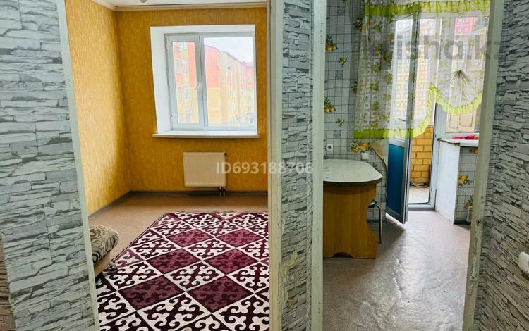 1-комнатная квартира, 29 м², 3/5 этаж, ЖМ Лесная поляна 6 за ~ 9.1 млн 〒 в Косшы — фото 2