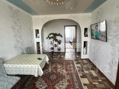 4-бөлмелі пәтер · 84.5 м² · 9/9 қабат, Жаңа қала ш/а., нуркена абдирова 36/4 — нуркена гоголя, бағасы: 30 млн ₸ в Караганде, Казыбек би р-н
