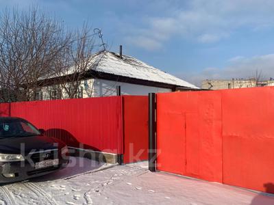 Отдельный дом · 3 комнаты · 119 м² · 6 сот., Новогдняя за 18.6 млн 〒 в Усть-Каменогорске