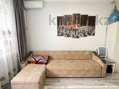 Продажа квартир в Алматы: 1-комнатная квартира · 40 м² · 8/9 этаж, мкр Аксай-4 за 29 млн 〒 1-комнатная квартира · 40 м² · 8/9 этаж, мкр Аксай-4 за 29 млн 〒 в Алматы, Ауэзовский р-н