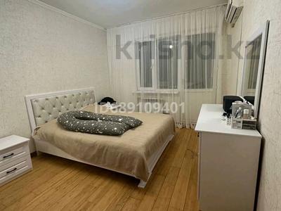 2-комнатная квартира, 61 м², 7/9 этаж, мкр Аксай-1А 25 за 40 млн 〒 в Алматы, Ауэзовский р-н