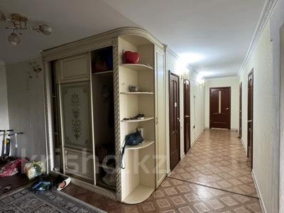 3-комнатная квартира · 106 м² · 2/10 этаж, набережная за 24.5 млн 〒 в Актобе, мкр. Курмыш