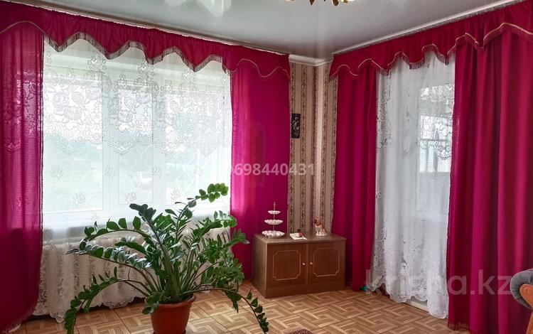 Жеке үй • 4 бөлмелер • 150 м² • 17 сот., Мира, бағасы: 40 млн 〒 в Экибастузе — фото 2