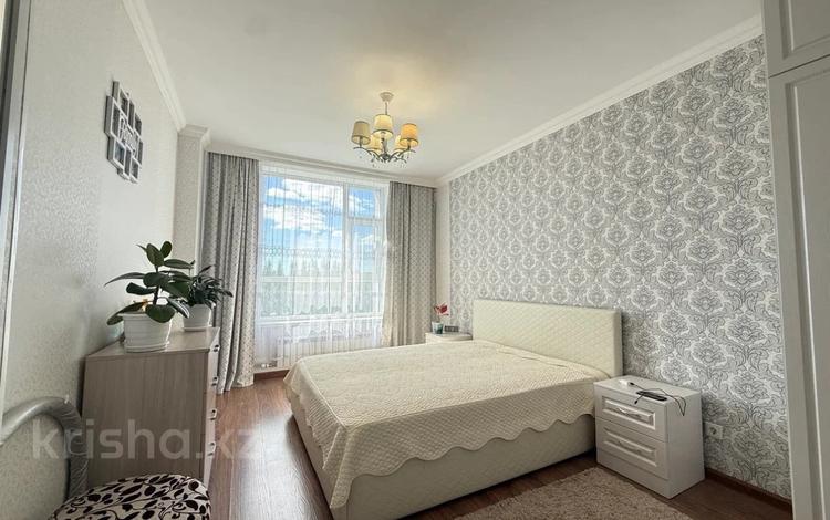 3-комнатная квартира · 83 м² · 4/9 этаж, Улы Дала 44 — Самал Парк за ~ 58 млн ₸ в Астане, Есильский р-н — фото 2