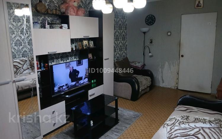 2-бөлмелі пәтер · 48 м² · 2/5 қабат, Пришахтинск, Пришахтинск, 22й микрорайон, бағасы: 11.5 млн ₸ в Караганде, Алихана Бокейханова р-н — фото 2