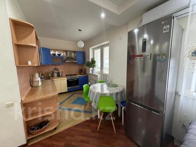 2-комнатная квартира · 70 м² · 3/9 этаж, Сары Арка 40 за 290 000 ₸ в Атырау