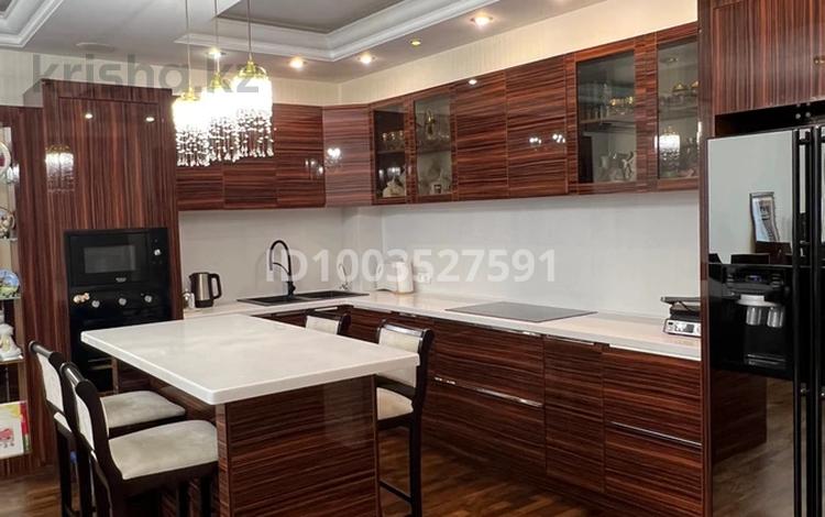 4-комнатная квартира · 156 м² · 18/22 этаж, Бухар жырау за 134 млн 〒 в Алматы, Бостандыкский р-н — фото 2