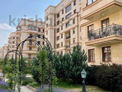 7-комнатная квартира, 439.3 м², Мкр «Мирас» 31 за 635 млн 〒 в Алматы