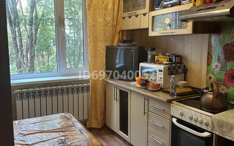 2-бөлмелі пәтер, 52 м², 2/5 қабат, мкр Юго-Восток, Мкр Степной 2 2, бағасы: 20.5 млн 〒 в Караганде, Казыбек би р-н — фото 2