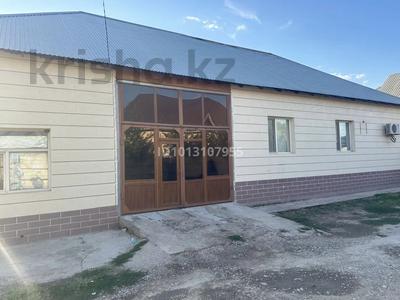 Отдельный дом · 5 комнат · 300 м² · 12 сот., мкр Ынтымак-2, Проезд Шұбартау 14 за 68 млн ₸ в Шымкенте, Абайский р-н