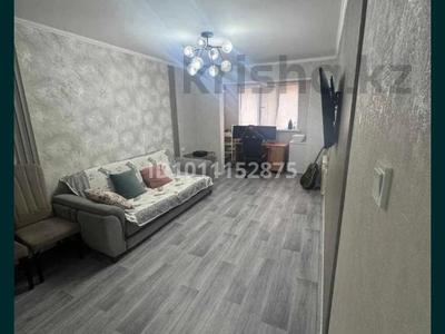 2-комнатная квартира · 50 м² · 5/5 этаж, 12-й микрорайон, Валиханова 231 — 58 за 17 млн 〒 в Шымкенте, Енбекшинский р-н