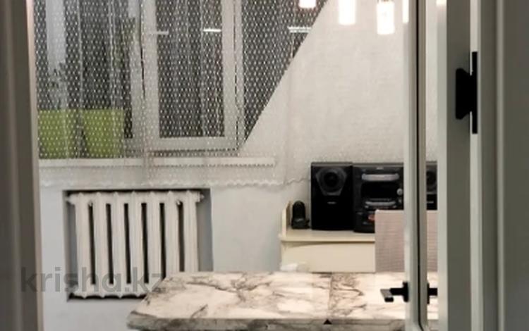 3-бөлмелі пәтер · 70.2 м² · 9/9 қабат, мкр Аксай-4 57 — Улукбека - Момышулы, бағасы: 57 млн ₸ в Алматы, Ауэзовский р-н — фото 16