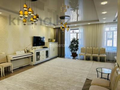 Продажа квартир в Западно-Казахстанской обл.: 3-комнатная квартира · 123.8 м² · 5/7 этаж, Назарбаева 233/1 за 72 млн 〒 3-комнатная квартира · 123.8 м² · 5/7 этаж, Назарбаева 233/1 за 72 млн 〒 в Уральске