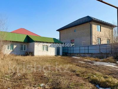 Отдельный дом · 3 комнаты · 70 м² · 5 сот., Жібек жолы 22 — Тәуелсіздік за 250 000 〒 в Абае