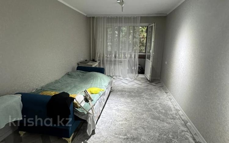 1-комнатная квартира · 33 м² · 4/5 этаж, мкр Орбита-4 30 за 30 млн ₸ в Алматы, Бостандыкский р-н — фото 2