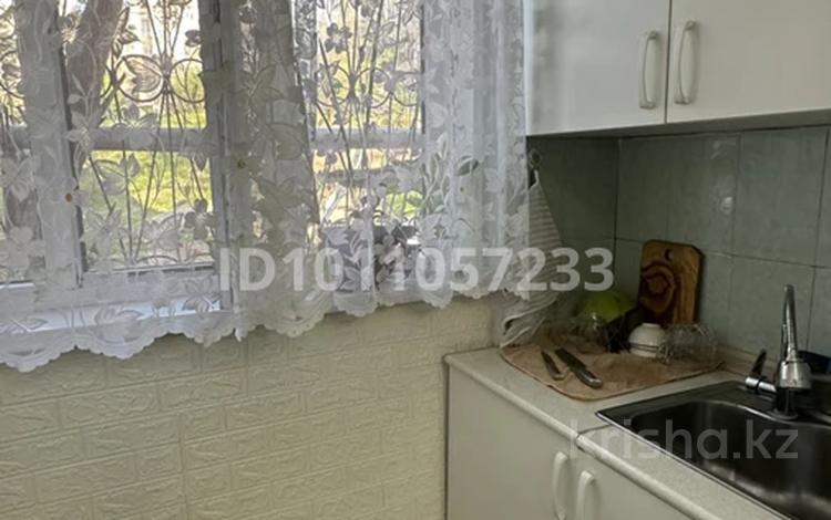 3-бөлмелі пәтер · 70 м² · 1/5 қабат, мкр Север , Терискей — Шаяхметова, бағасы: 35 млн ₸ в Шымкенте, Аль-Фарабийский р-н — фото 2