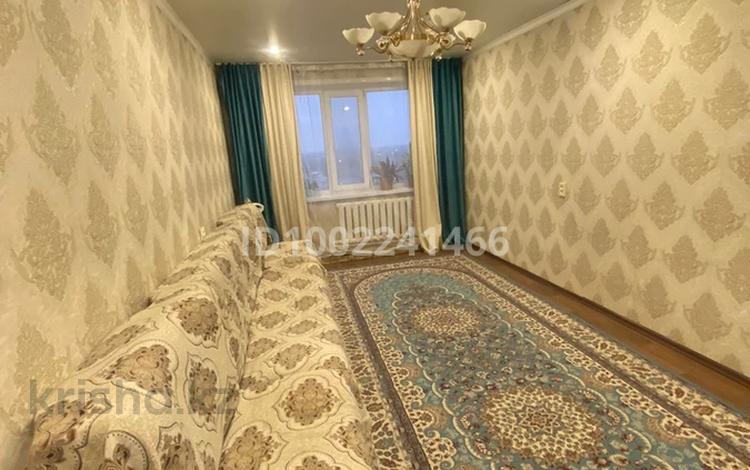 3-комнатная квартира · 68.2 м² · 9/9 этаж, Майкудук, 18й микрорайон 4 за 14.2 млн ₸ в Караганде, Алихана Бокейханова р-н — фото 2